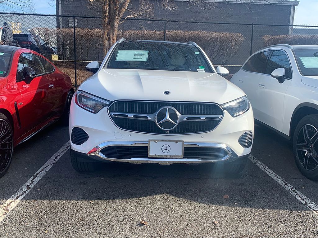 Thumbnail: 2026 Mercedes-Benz GLC - 2