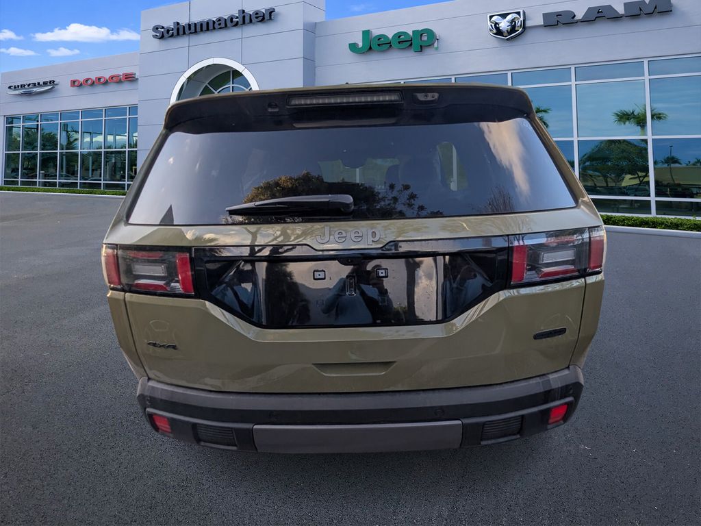 new 2026 Jeep Cherokee car, priced at $42,805