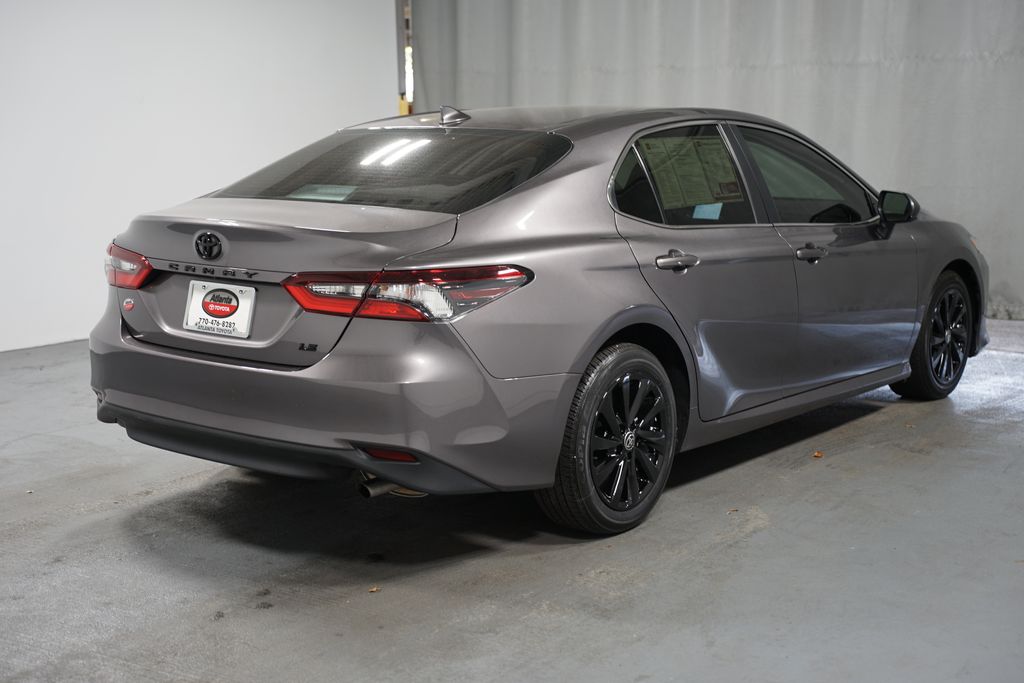 2023 Toyota Camry LE 8