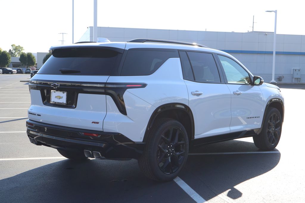 Thumbnail: 2026 Chevrolet Traverse - 8