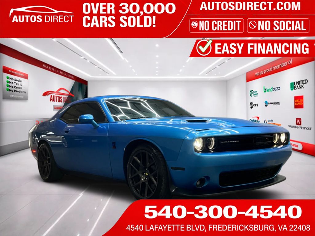 B5 Blue Pearlcoat 2016 Dodge Challenger R/T Scat Pack RWD Coupe Rear-Wheel Drive 6-Speed Manual