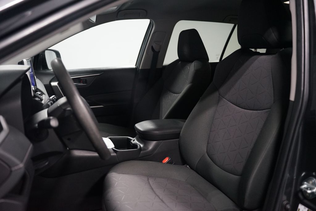Thumbnail: 2024 Toyota RAV4 - 7