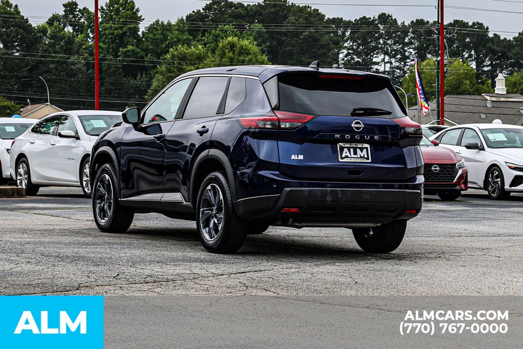 Used 2025 Blue Nissan SV image 7