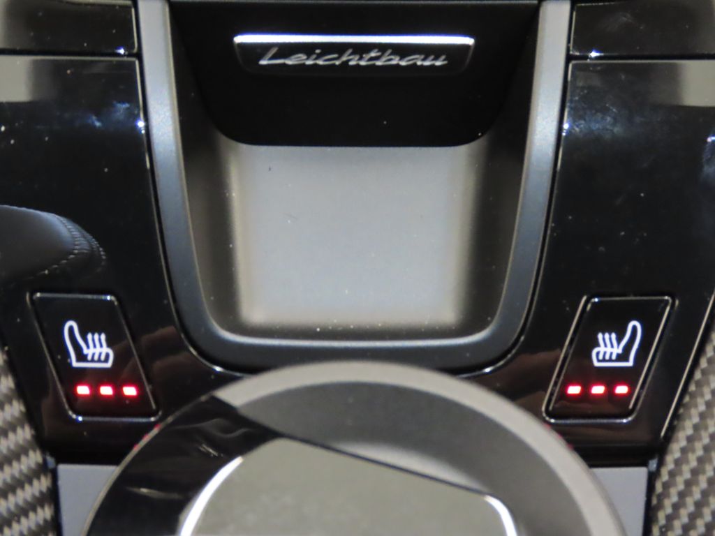 Thumbnail: 2026 Porsche 911 - 29