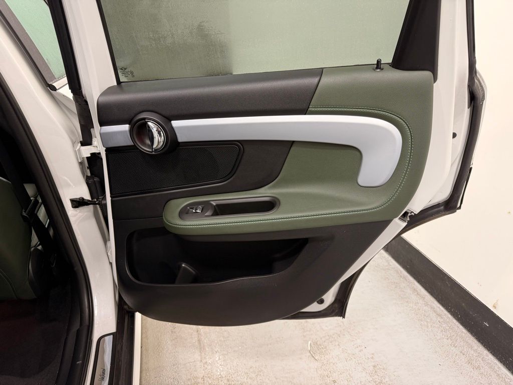 Thumbnail: 2023 MINI Cooper Countryman - 26