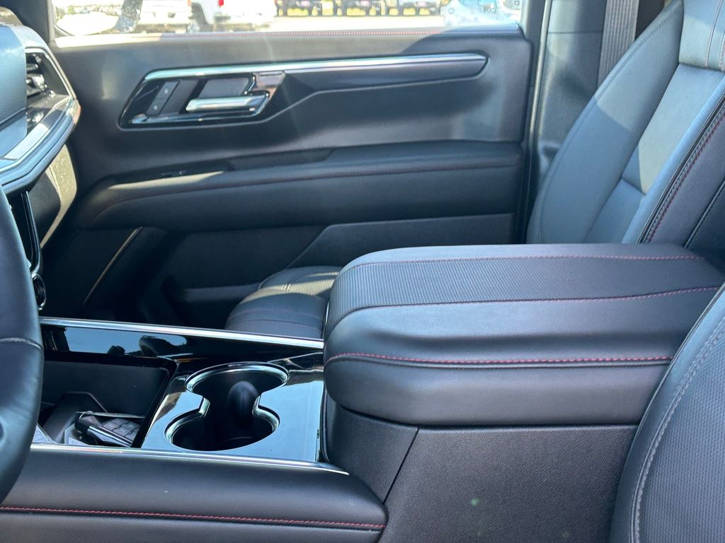 Used Car 2025 Chevrolet Suburban  Rst For Sale Under $80,000 In Austin, Texas