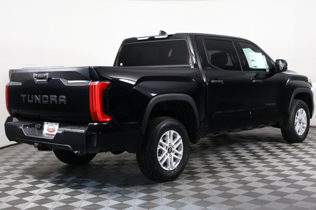 2025 Toyota Tundra SR5 2