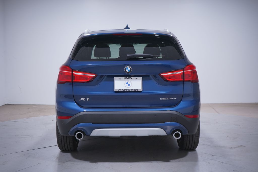 2021 BMW X1 sDrive28i 5