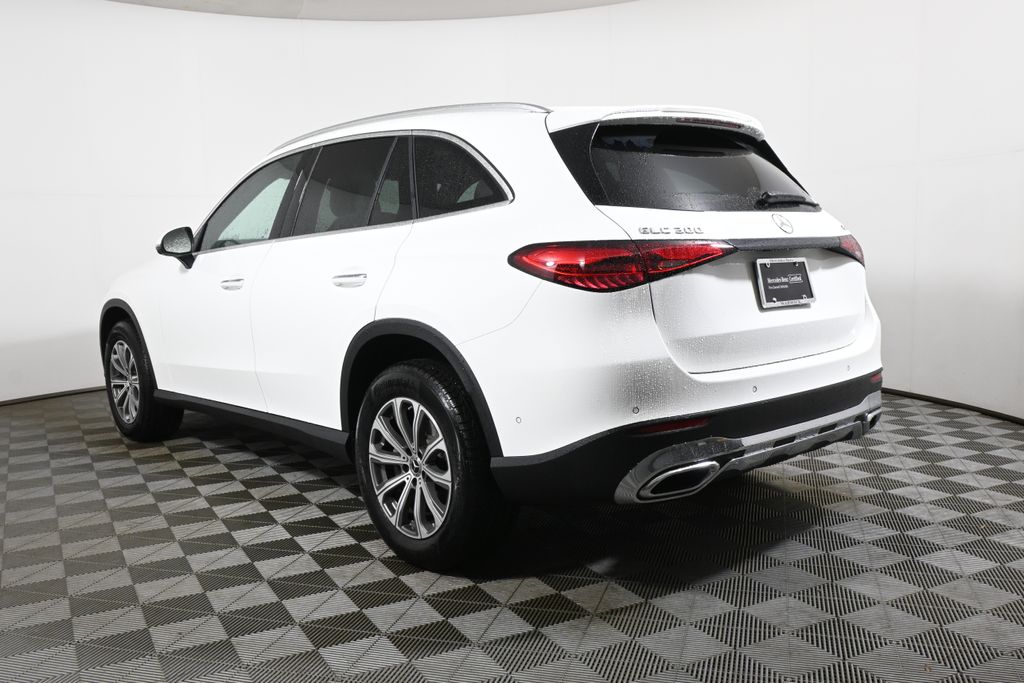 Thumbnail: 2026 Mercedes-Benz GLC - 5