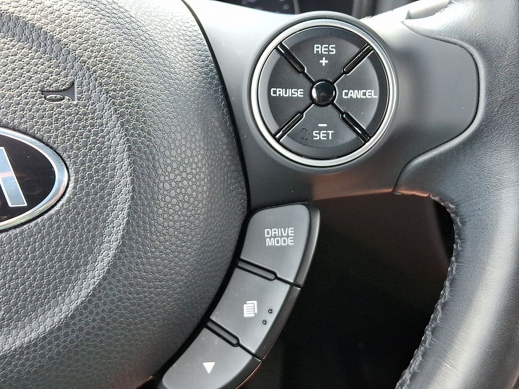 Thumbnail: 2017 Kia Soul - 23