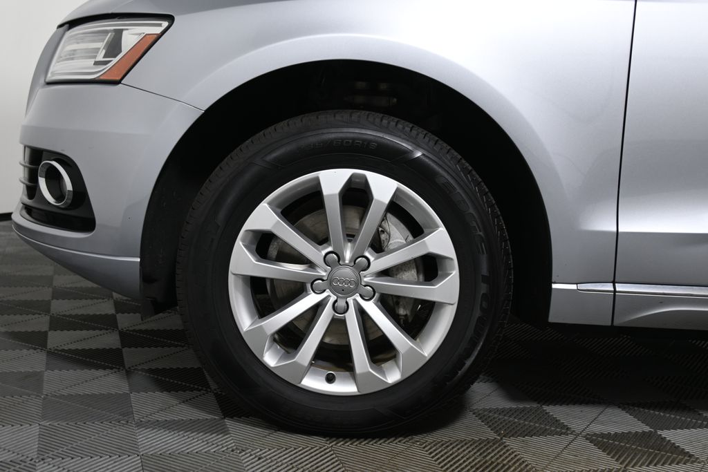 Thumbnail: 2016 Audi Q5 - 11