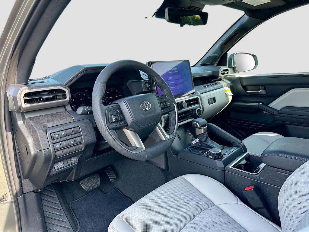 2025 Toyota Tacoma Limited 9