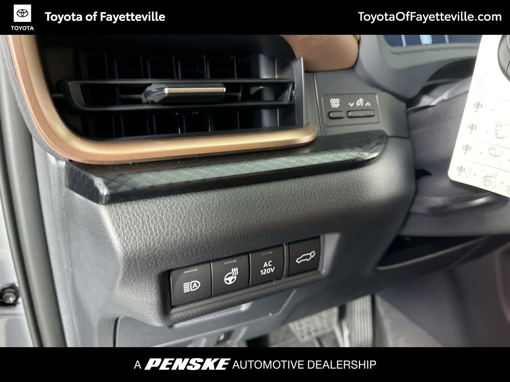 Thumbnail: 2026 Toyota Grand Highlander - 31