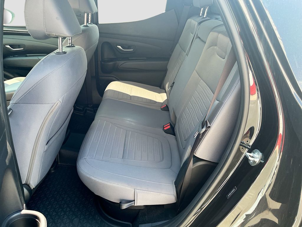 Used 2024 Black Hyundai SEL image 24