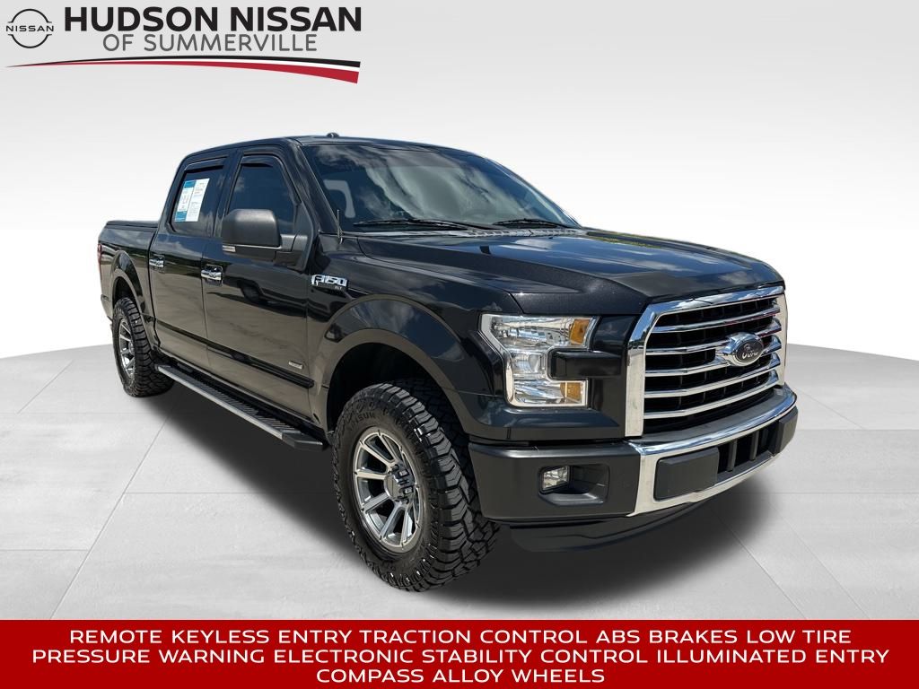 2015 Tuxedo Black Metallic Ford F-150 XLT Truck
