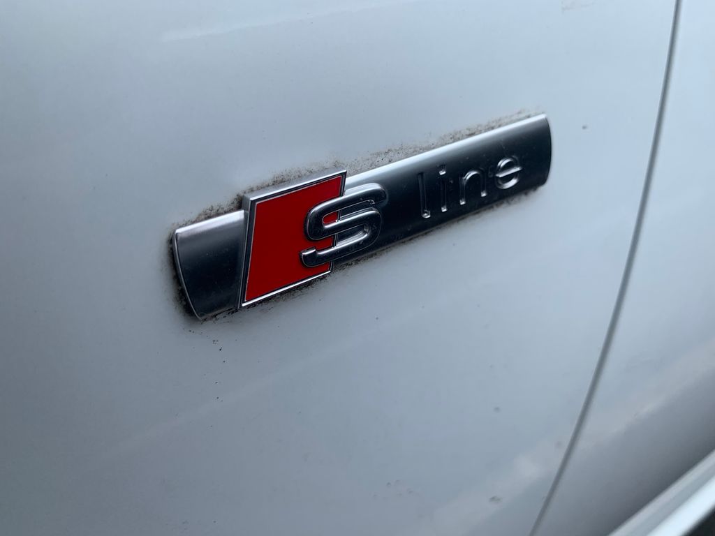 Thumbnail: 2017 Audi A4 - 9