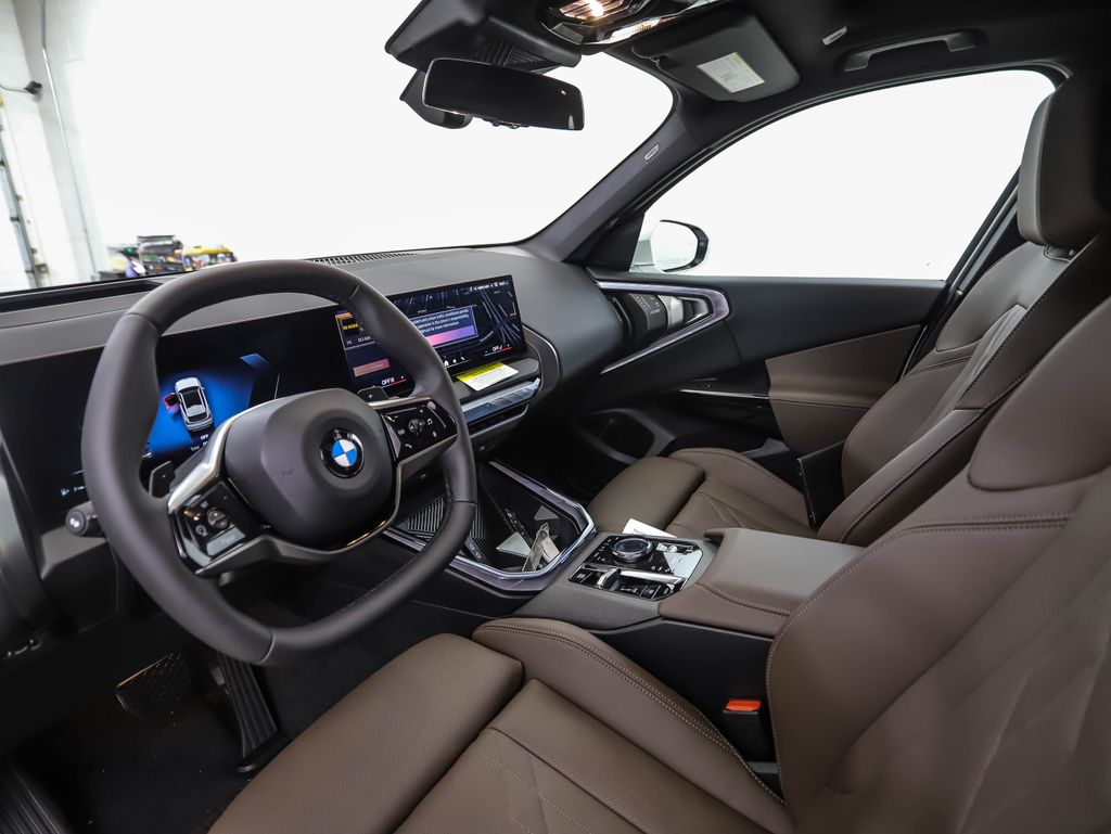 Thumbnail: 2026 BMW X3 - 10