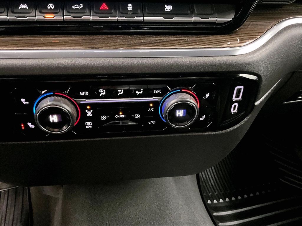 2023 Chevrolet Silverado 1500 — photo 26