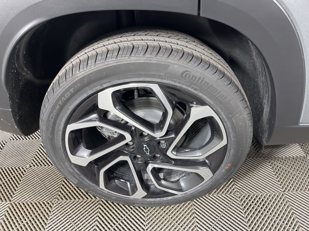 Thumbnail: 2026 Chevrolet Trax - 15