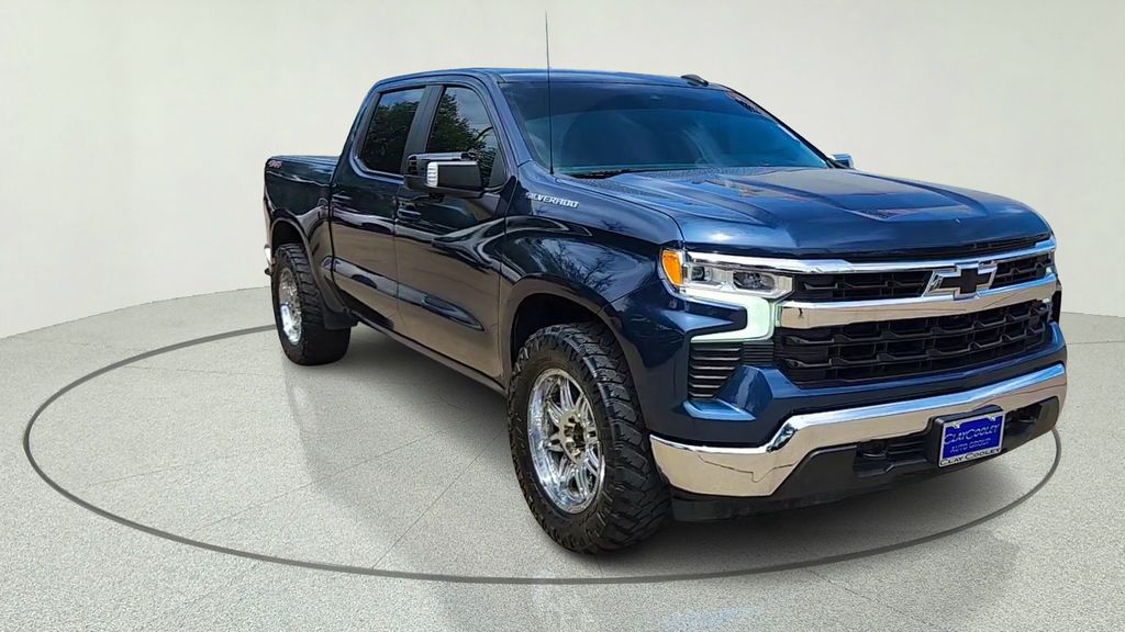 2023 Chevrolet Silverado 1500 LT