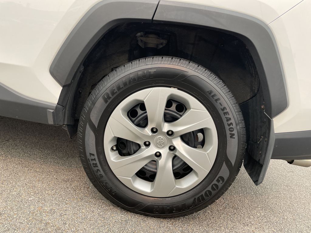 Used 2020 Toyota RAV4 SUV