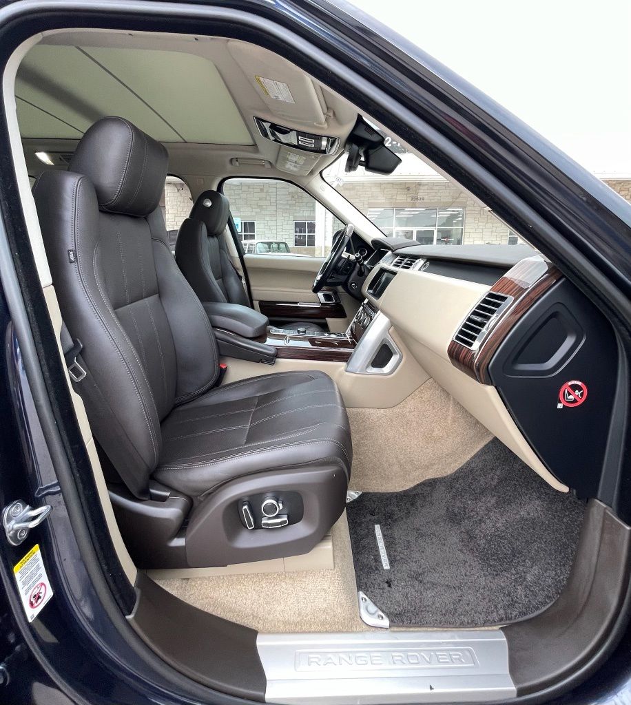 2017 Land Rover Range Rover HSE Blue at Autostrade
