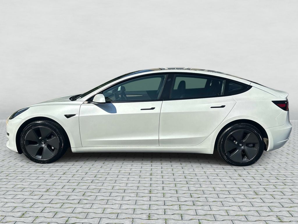 Thumbnail: 2023 Tesla Model 3 - 8
