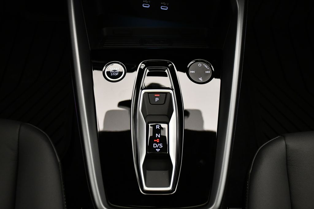 Thumbnail: 2025 Audi A3 - 29