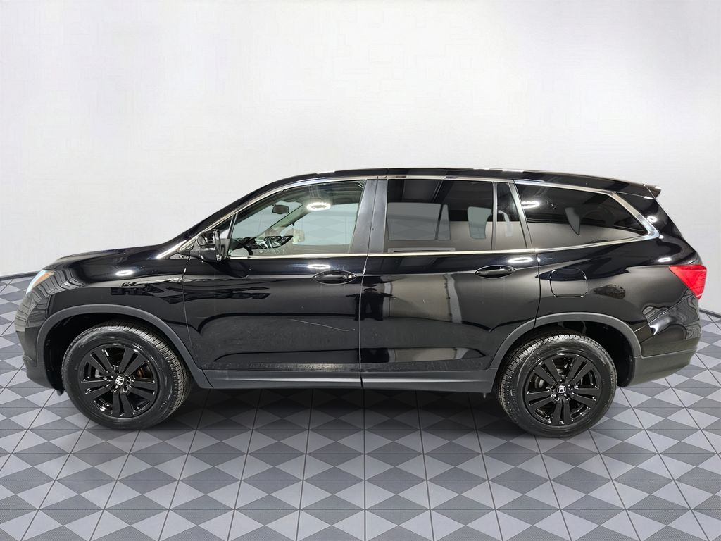 Used 2017  Honda EX-L image 4