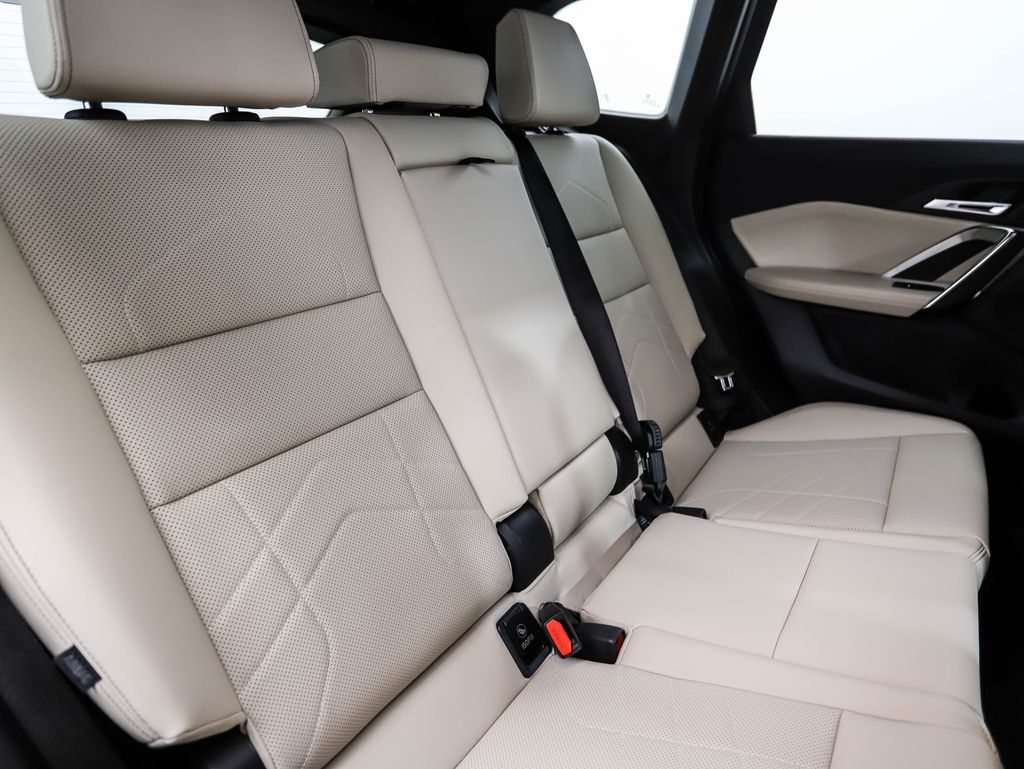 Thumbnail: 2025 BMW X1 - 28