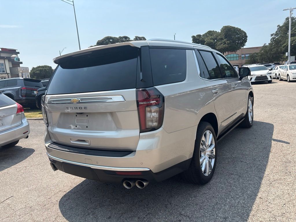 Thumbnail: 2024 Chevrolet Tahoe - 5