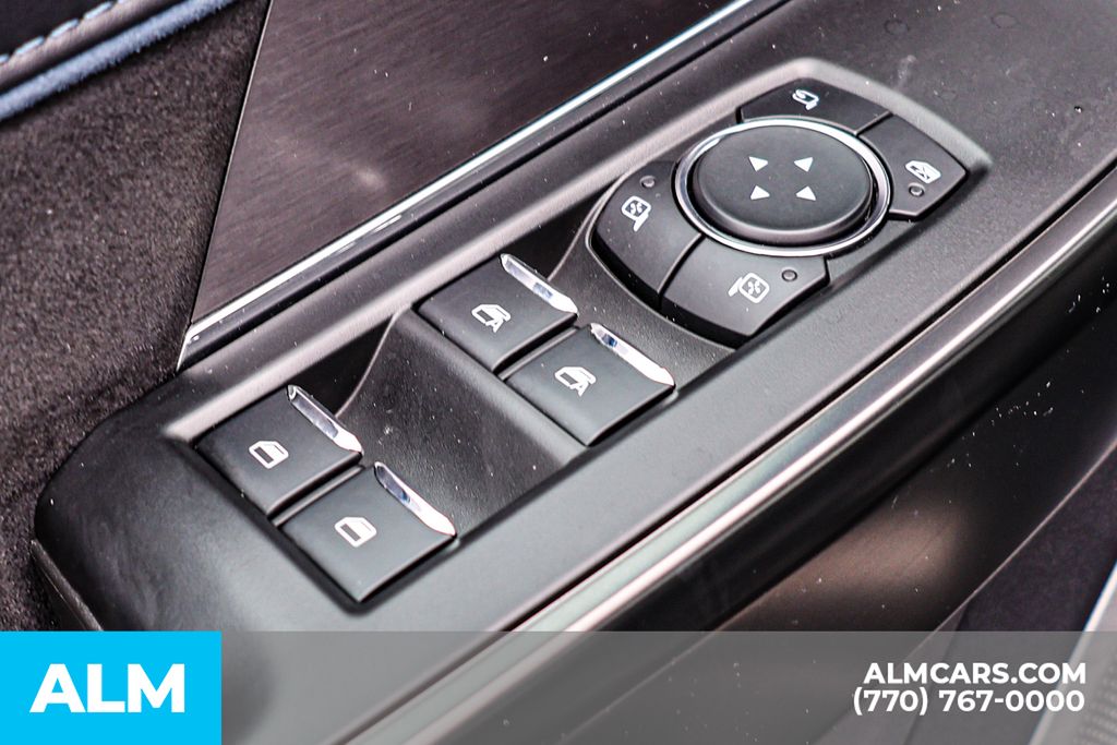 Used 2024 Black Ford Full Hybrid Platinum image 48