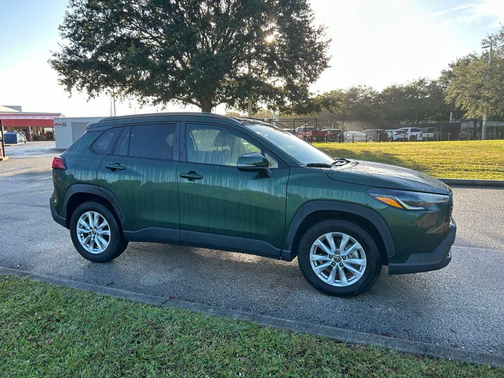 Thumbnail: 2022 Toyota Corolla Cross - 7