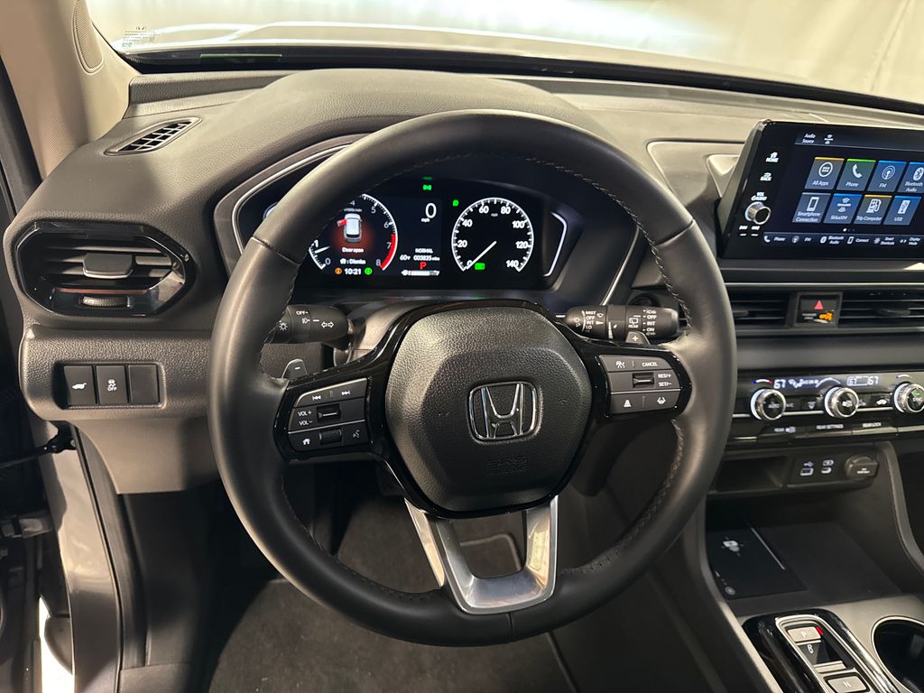 used 2025 Honda Pilot car, priced at $45,233