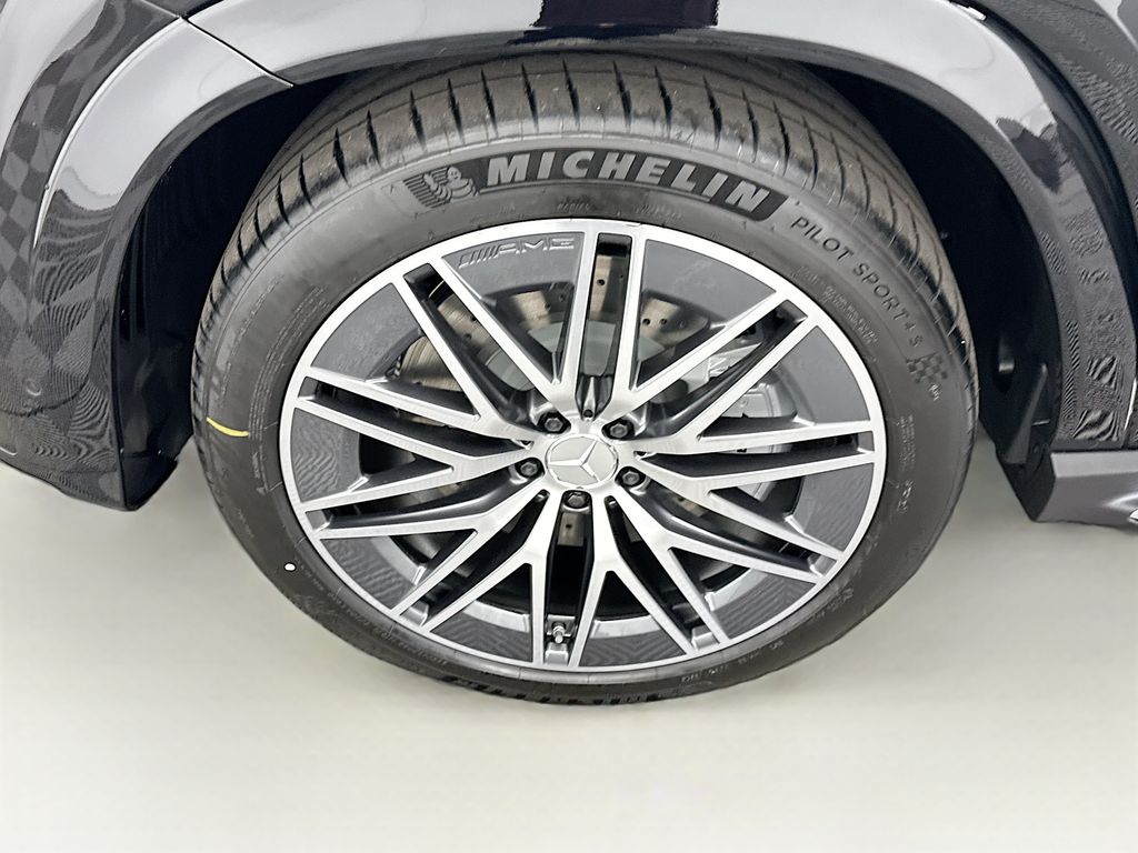 Thumbnail: 2026 Mercedes-Benz GLE - 29