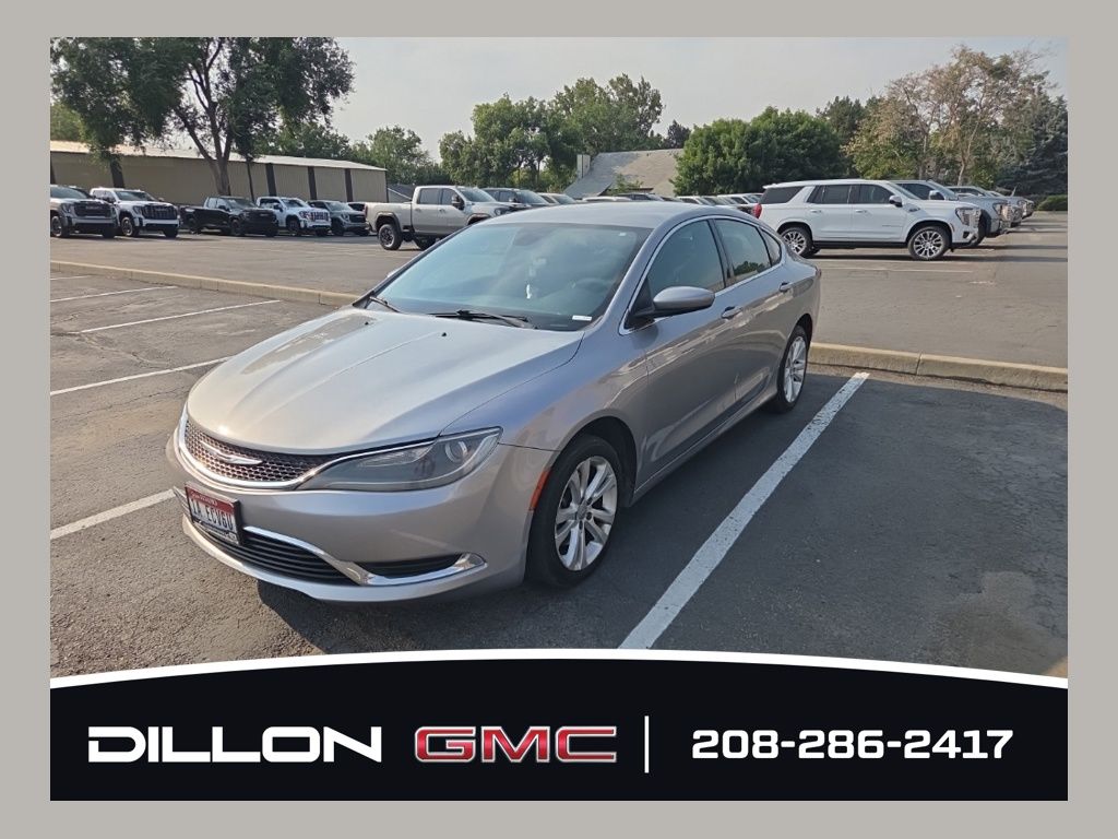  2015 Chrysler 200 Limited Sedan FWD   