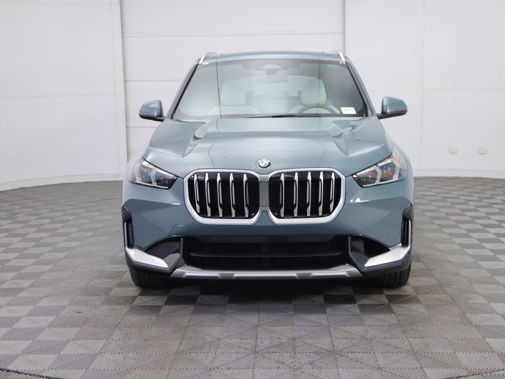 Thumbnail: 2026 BMW X1 - 2