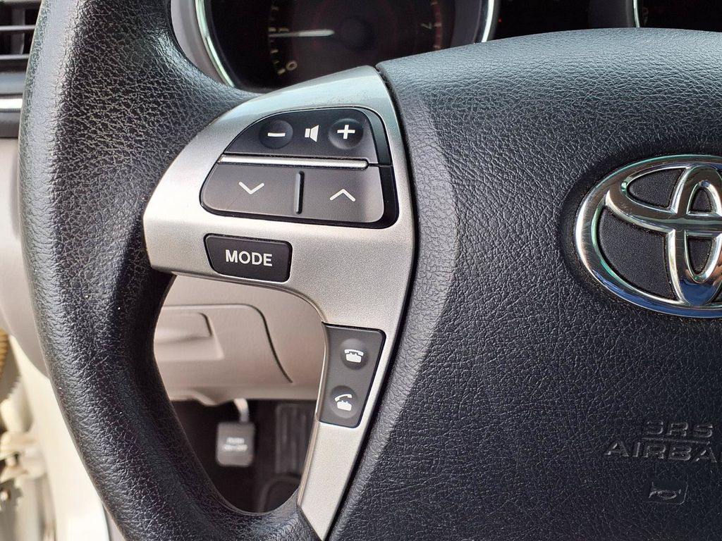 Used 2013 Toyota Highlander SUV