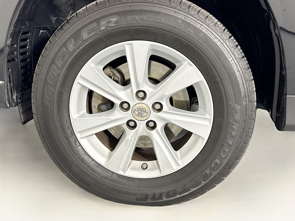 Used Car 2013 Toyota Highlander  Se For Sale Under $15,000 In Austin, Texas