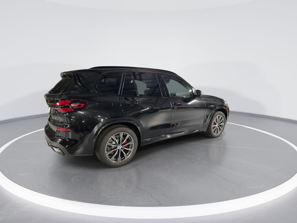 Thumbnail: 2026 BMW X5 - 8