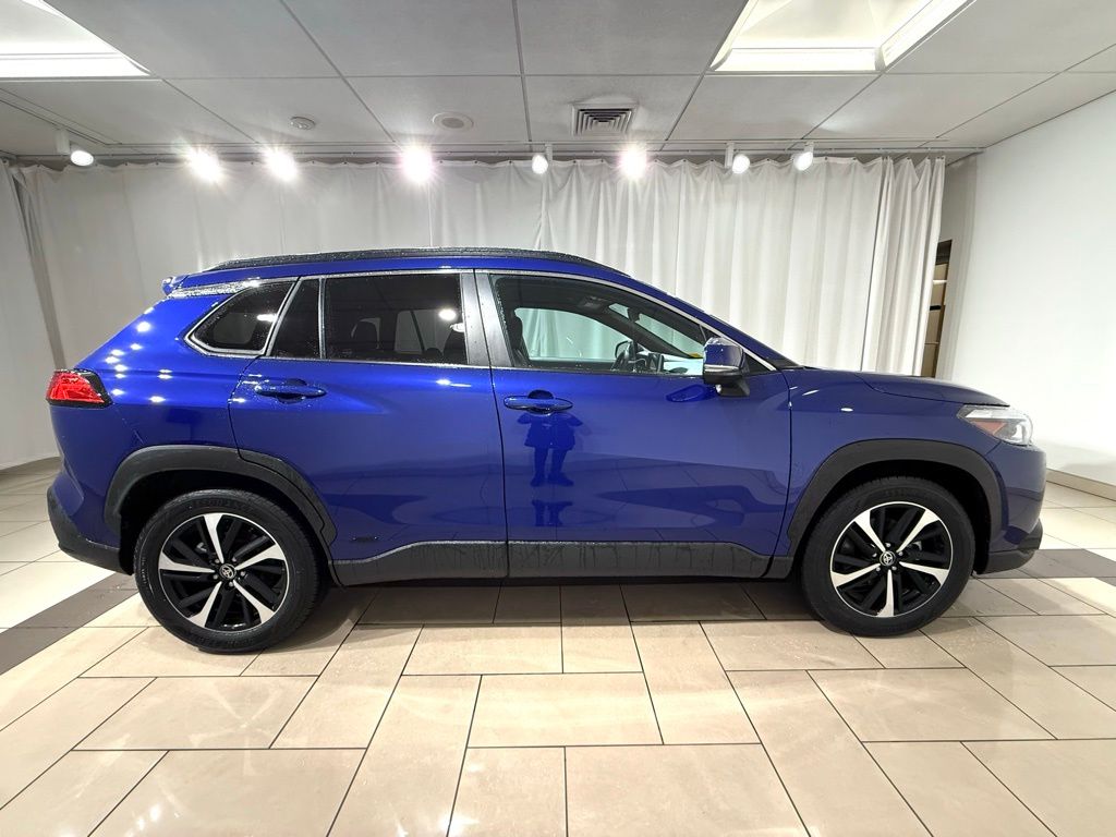 Thumbnail: 2024 Toyota Corolla Cross - 6