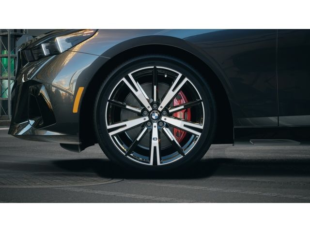 Thumbnail: 2026 BMW 5 Series - 7