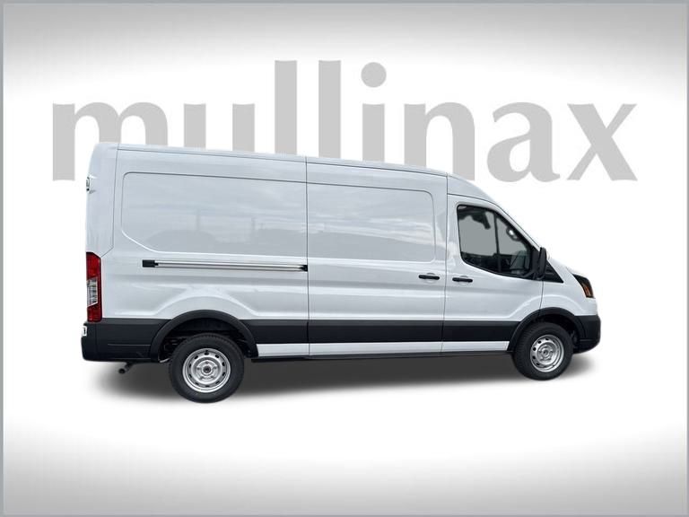 2025 Ford Transit photo 11