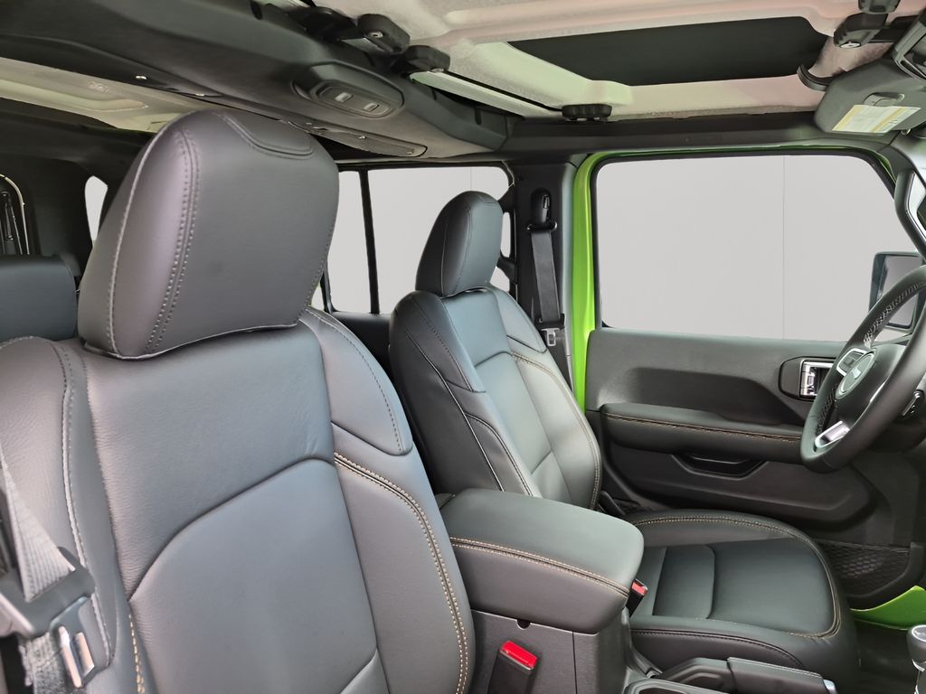 New 2026 Green Jeep Sahara image 15