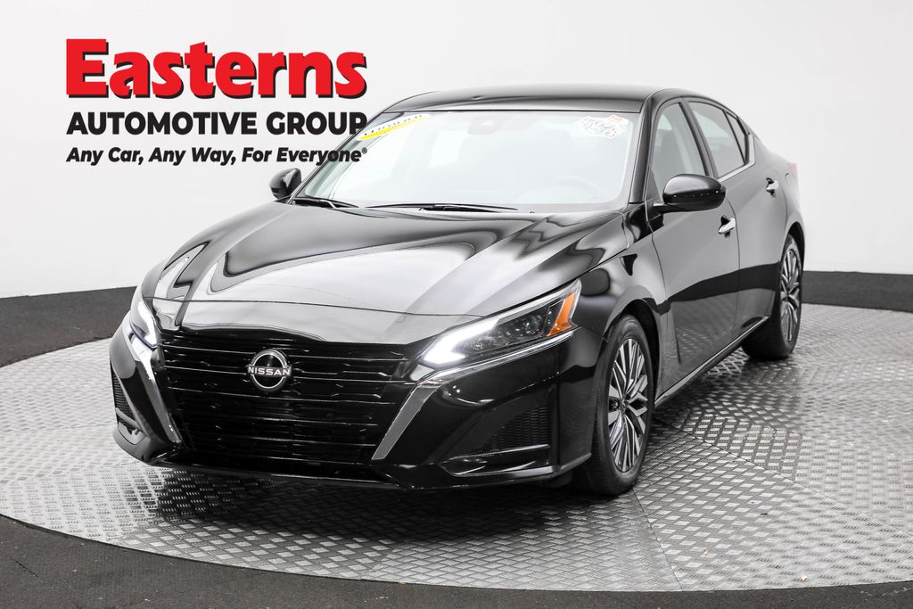 2023 Nissan Altima SV