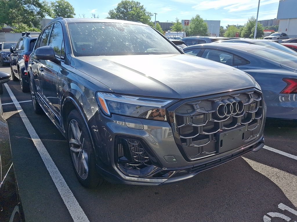 Thumbnail: 2026 Audi Q7 - 3