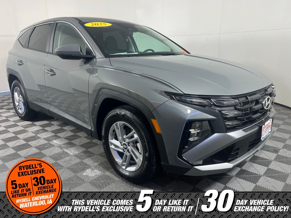 2025 Hyundai Tucson SE FWD