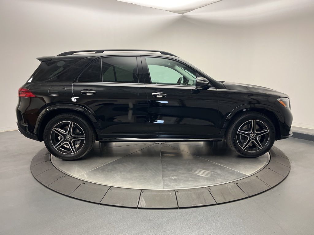 Thumbnail: 2026 Mercedes-Benz GLE - 8