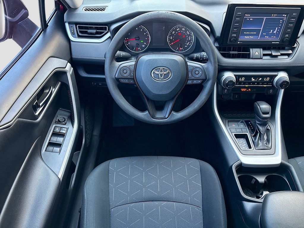 Thumbnail: 2020 Toyota RAV4 - 10