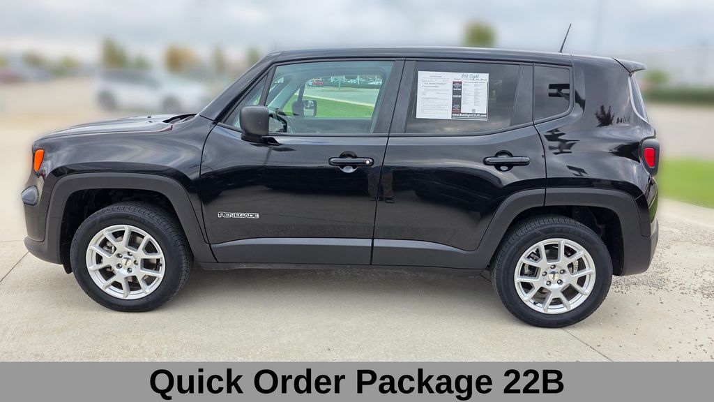 Used 2023 Jeep Renegade Latitude with VIN ZACNJDB16PPP58300 for sale in Kansas City